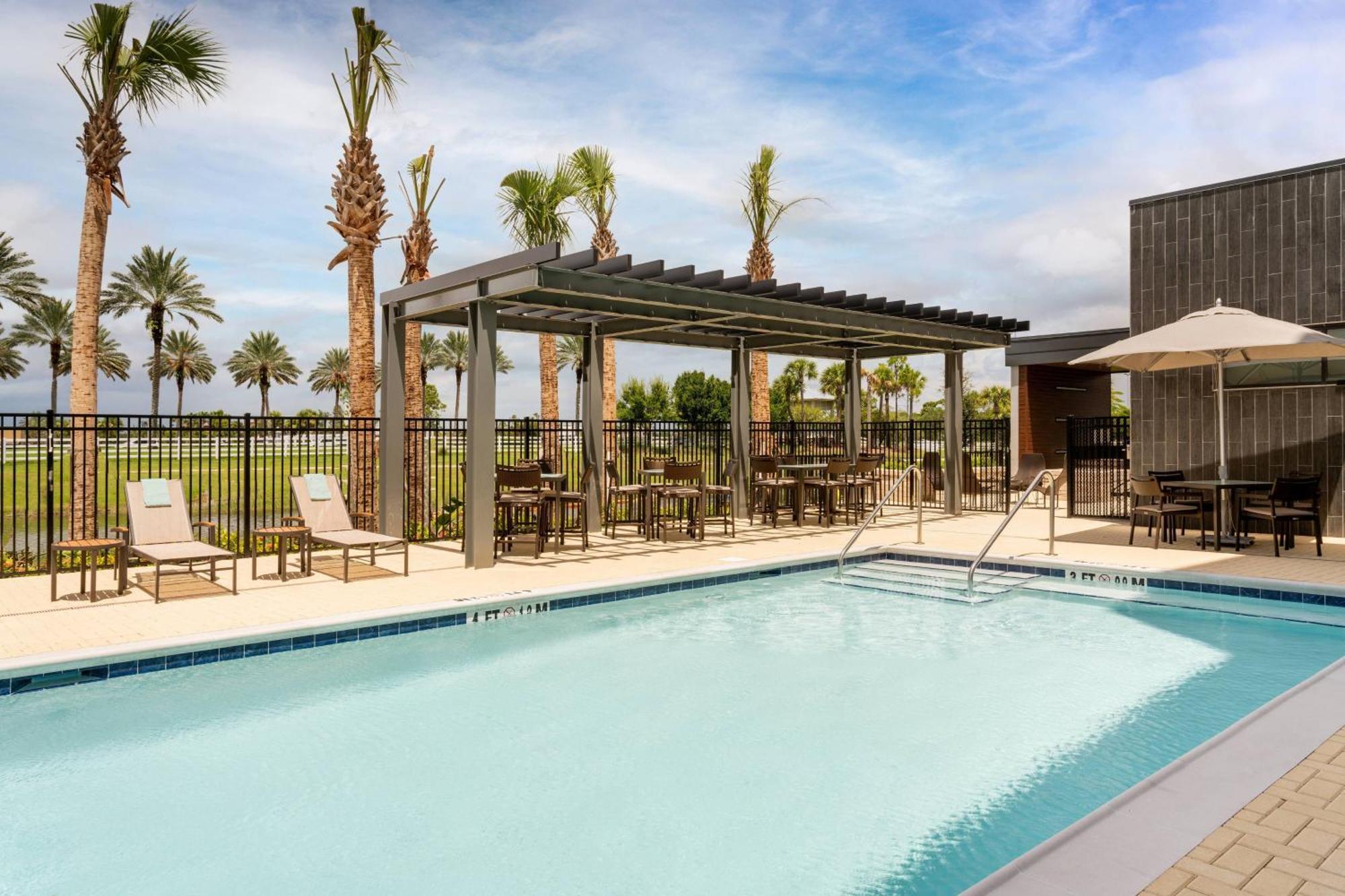 Courtyard By Marriott Port St. Lucie Tradition מראה חיצוני תמונה